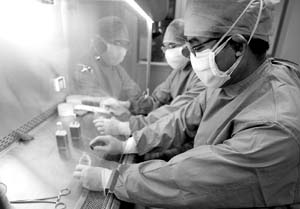 p3實驗室工作人員